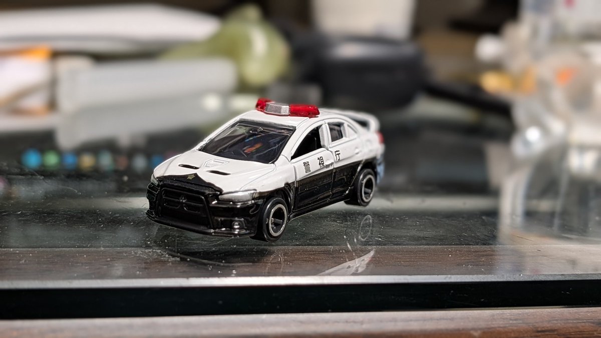 kokoperis's tweet photo. ランエボX　警視庁仕様パトカー！こんなのに追いかけられたら一瞬で停車します（当たり前ですが💦） https://t.co/hb1eBVwXPG