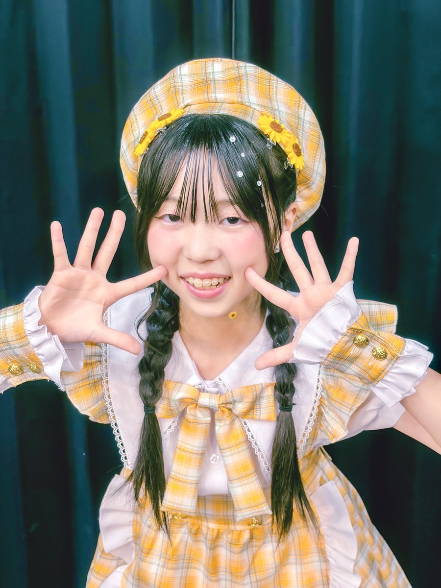 vz_ex's tweet photo. 2026年7月 エンタメラボ

Kiracan(さきぴ推しカメラ🎥)→ https://t.co/DLvFuBzcci

#エンタメラボ
モニベル  @morningbell_inc 
Kiracan  @kiracanofficial 
さきぴ  @sakipi__109 https://t.co/nLQl0D5gbA