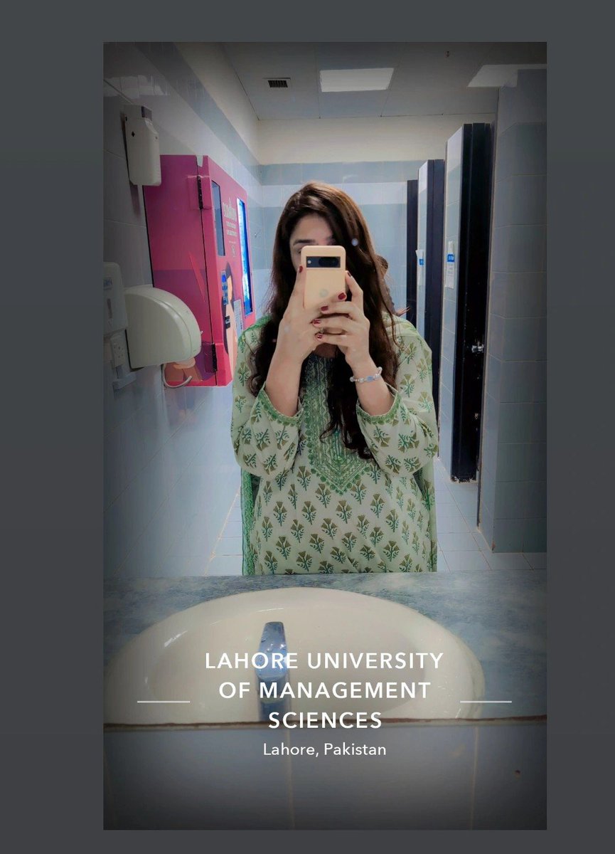 Rukhma 🌸 tweet media