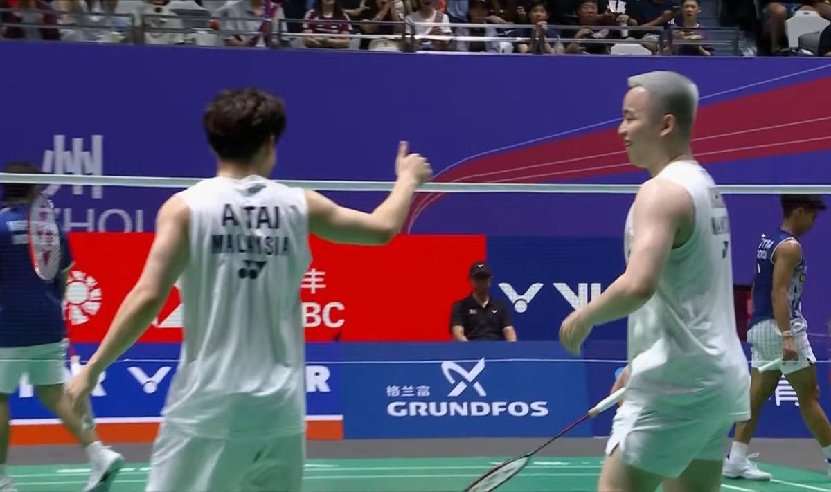 SanaDidThat's tweet photo. Aarons are entertaining to watch tapi I still want back my ChiaSoh 🥹😭 #ChinaOpen2026 https://t.co/TT1Pyh62YK