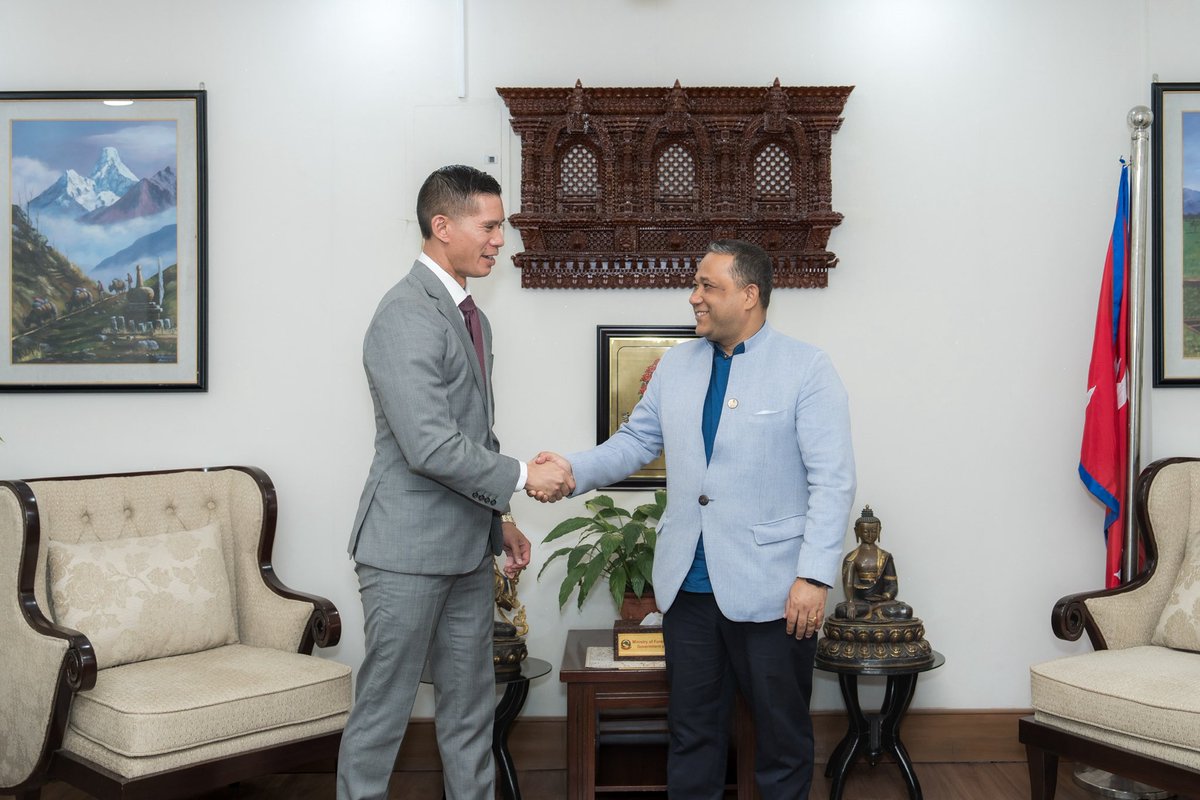 USEmbassyNepal's tweet photo. Yesterday, Chargé d’Affaires Scott Urbom met with Foreign Minister Shisir Khanal to discuss the strength of the U.S.-Nepal relationship and how our countries can build on nearly eight decades of partnership by expanding economic and people-to-people ties.
 
During the conversation, Foreign Minister Khanal also congratulated Public Affairs Chief Mike Harker on his recent summit of Mount Everest. The exchange underscored the potential for tourism promotion initiatives that bring together government officials, athletes, and entrepreneurs to support Nepal’s economic growth while creating new opportunities for American companies and investors.