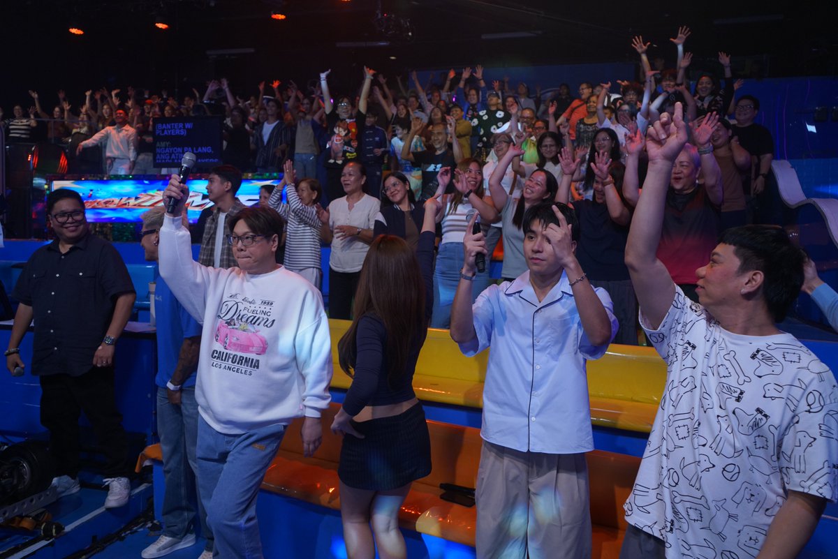 itsShowtimeNa's tweet photo. Laro na tayo, Madlang People!

#ShowtimeYesI #LaroLaroPick
WATCH #ItsShowtime LIVE:     
https://t.co/Gs3IAXU5tb https://t.co/ujhP3CKnY8