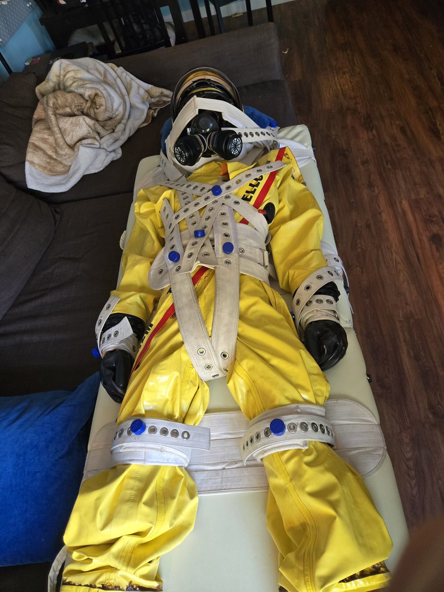 frysegufox's tweet photo. Testing out the new segufix cot https://t.co/MUAFupC1LA