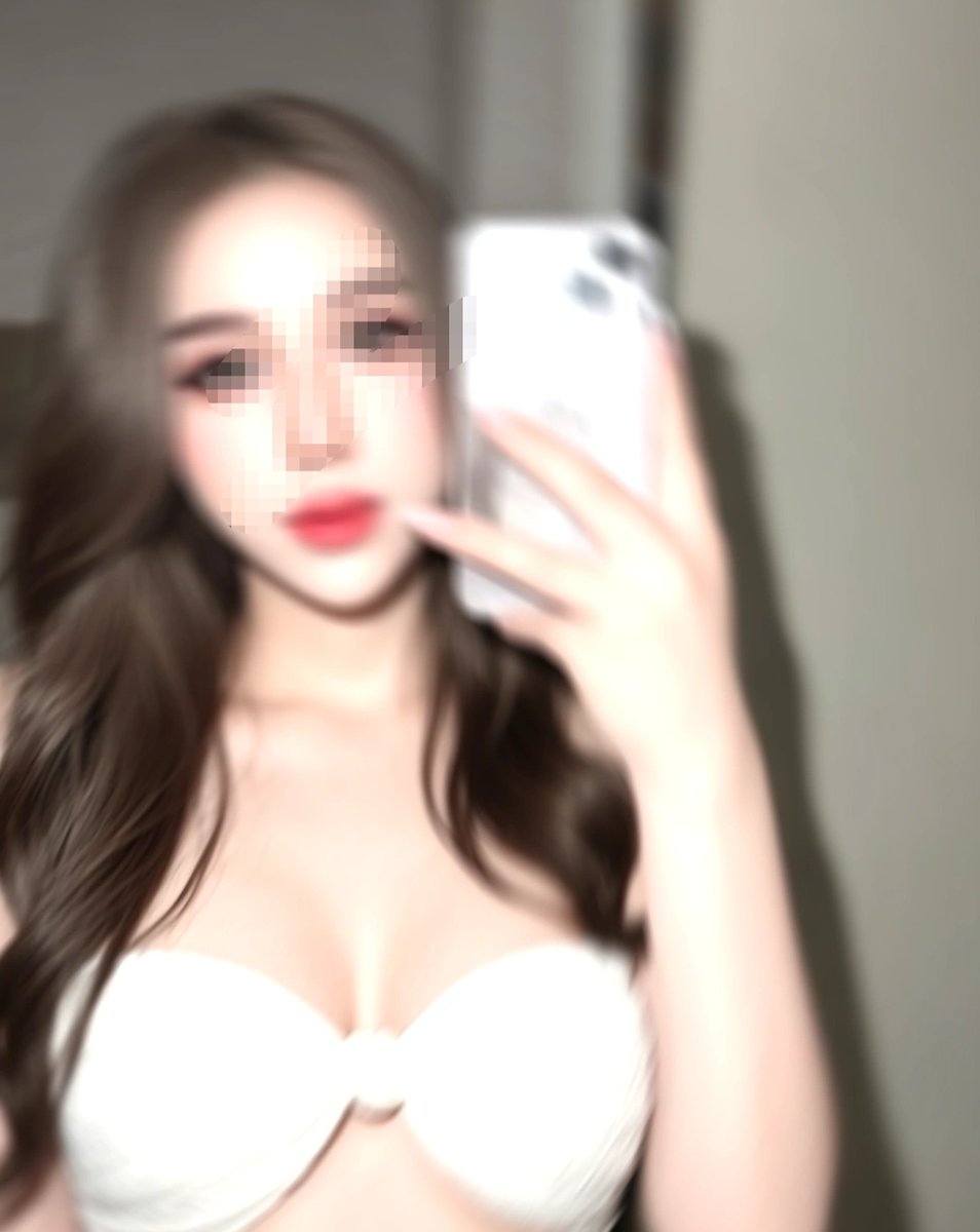 yeonmonak's tweet photo. SOMEONE!!!

#เรียลทำงาน #fwb https://t.co/him4Kgnc4O