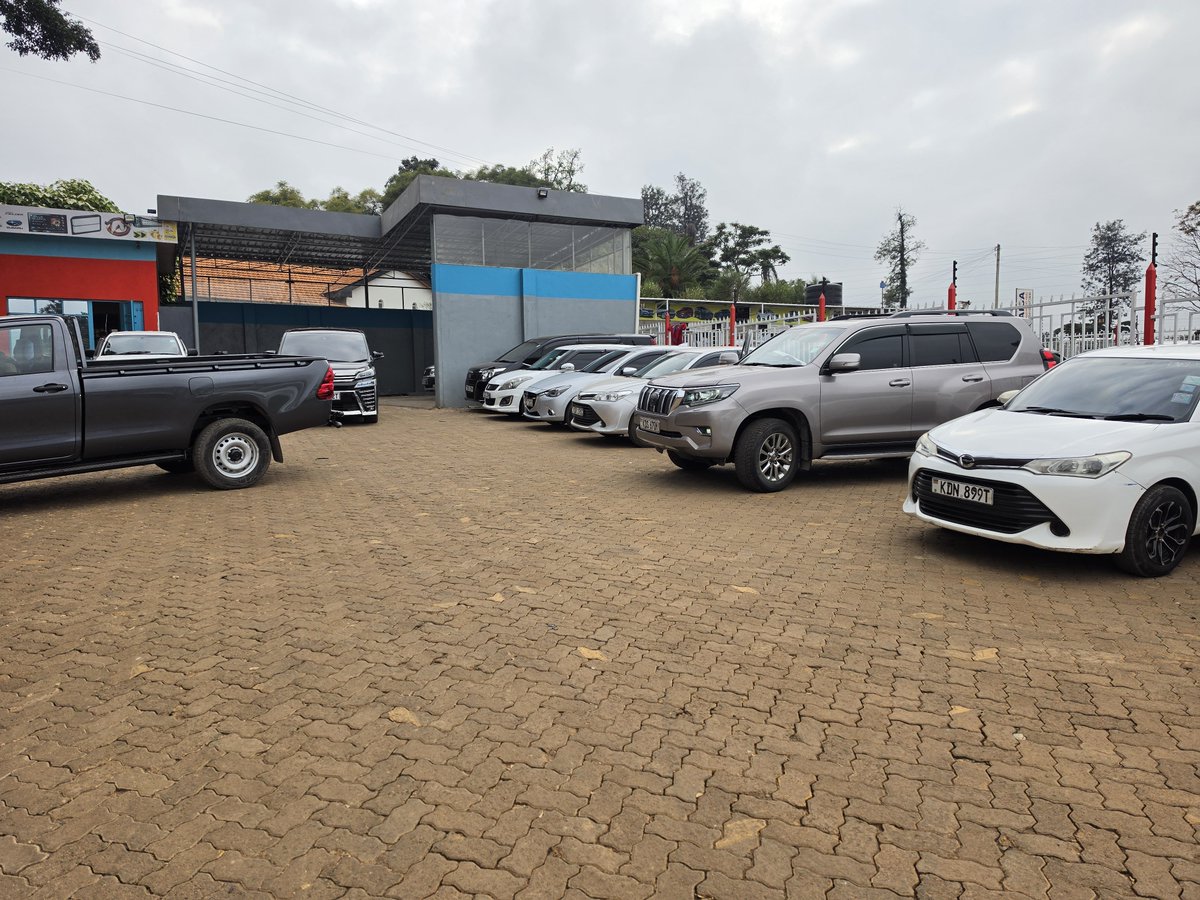 JCarhire's tweet photo. Need a reliable car for business, travel, airport pickup, or a weekend getaway? 

Go-Wheels has clean, well-maintained vehicles available for self-drive and chauffeured hire.

📞 0793 373 705
🌐 https://t.co/faGNSGa01S

Go-Wheels — Your Mobility Partner. https://t.co/mUNnbYw7q9