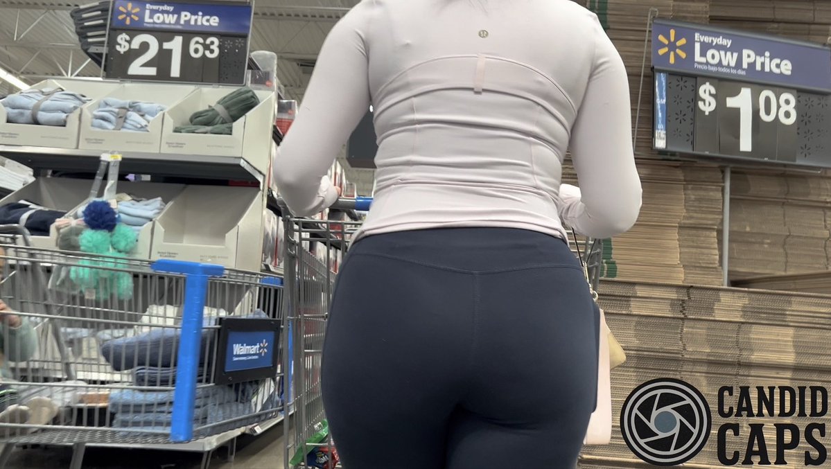 CapsCandid_Arch's tweet photo. [FEB01-26’] 8:17min 😤📸
Link: https://t.co/05CJseyE5u

Chasing her just to ask for permission till she did 😚🤳 Visible Thong Line, don’t wait, join now &amp; enjoy this beautiful Latina showing off 😍

#candid #creep #creepshot #latina #bbl #candidshot #horny #nsfw https://t.co/dUfd5w2Fti