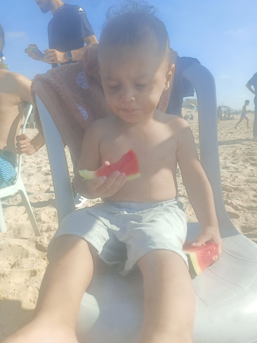 khaled2582005's tweet photo. I take care of my family and my son Rakan, and I can also help the poor and needy with the support of donors. I hope this country will become safer and have job opportunities🙏🥺
https://t.co/3LOokszeUr https://t.co/2wRJUpuBIg