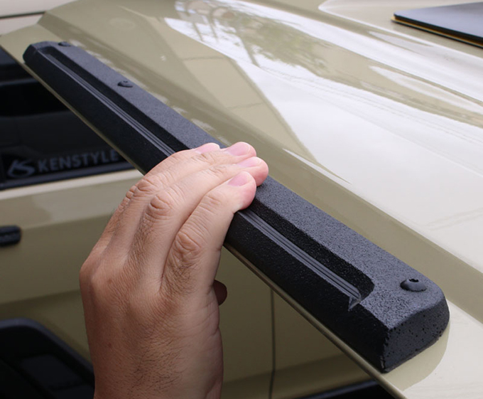 kenstyle_jp's tweet photo. #KENSTYLE #ケンスタイル #TOYOTA #トヨタ #新型 #ノア #貼るだけでリアゲートが軽く感じつつ #壁ドン予防 に #リアゲートプロテクター
タイプ2 が取付OKなリアゲートでした
※タイプ1は縦幅の都合取付できません https://t.co/7XAmQC6xHa
よろしくお願いいたします https://t.co/7yAAF9esbC