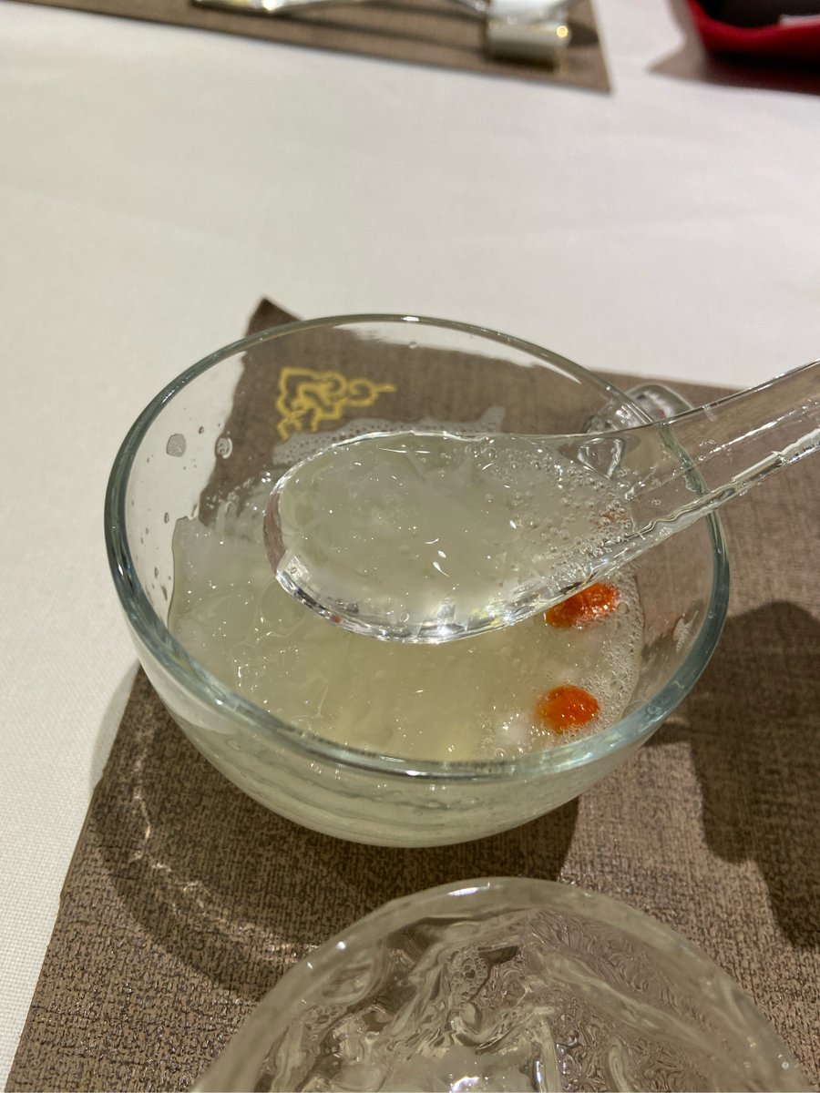 HSWd6lALh1JSeIr's tweet photo. Just tried the new organic cherry tomatoes from the local market—bursting with sweet juice, zero blandness, and so fresh! Perfect for weekday salads  #FreshBite https://t.co/ZFhHoH4buq