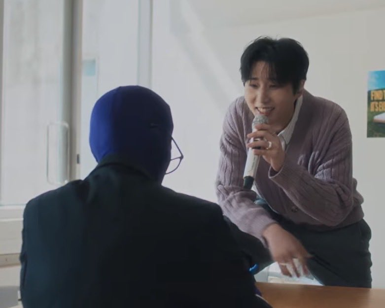 giringirinq's tweet photo. 성별을 애매하게 한 의도?가 있는거같구 그래요(알페서에요) https://t.co/3XH3KdWBsq
