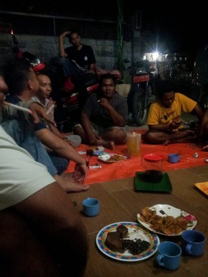 vegastaaa's tweet photo. Nobar ndisik lurr https://t.co/sNVyrT9q6V