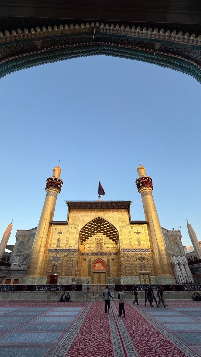 MBaqr35827's tweet photo. May Allah’s peace and blessings be upon Amir al-Mu’minin, Imam Ali (AS). 🤍

“Know, my son, that provision is of two kinds: one that you seek, and one that seeks you. If you do not go toward it, it will come to you.”

— Imam Ali (AS) 🌿 https://t.co/f3EQNsP5tz