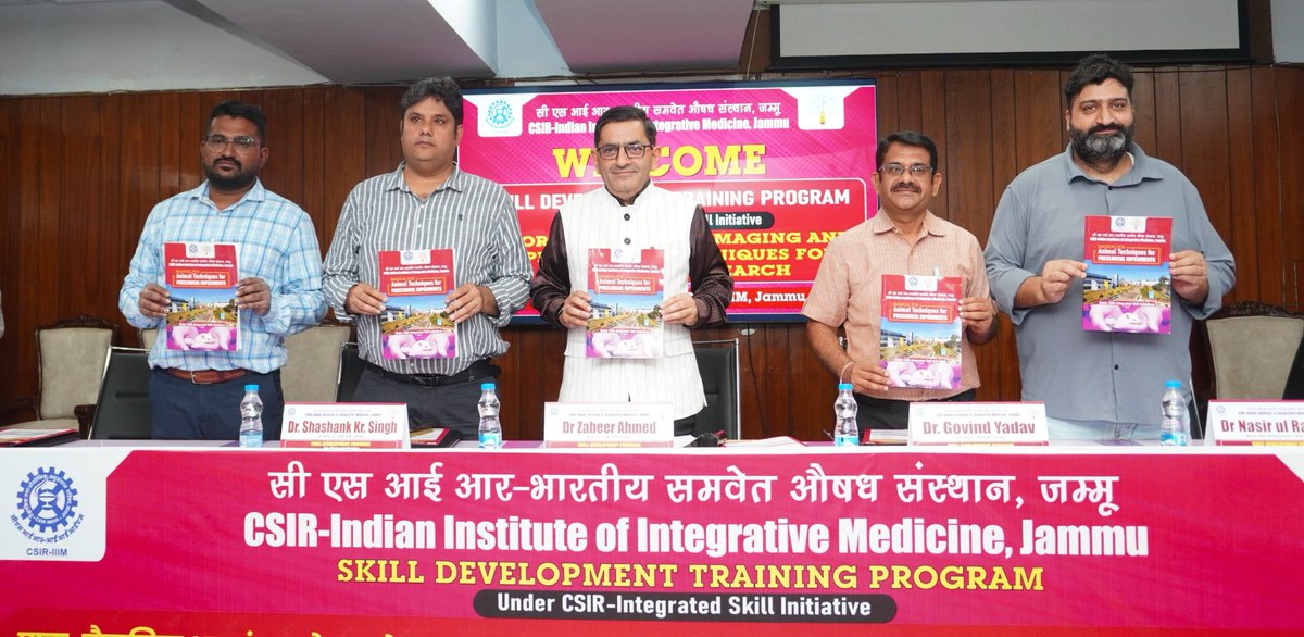 csiriiim's tweet photo. Empowering the Next Generation of Preclinical Researchers! 

CSIR-Indian Institute of Integrative Medicine (CSIR-IIIM), Jammu inaugurated the 4-Day Skill Development Training Programme on "Laboratory Animal Imaging and Experimental Techniques for Preclinical Research" under the CSIR-Integrated Skill Initiative.

The programme was inaugurated by Dr Zabeer Ahmed, Director, CSIR-IIIM, with the release of the training material and souvenir. Bringing together researchers, faculty members and scholars from across India, the programme offers intensive hands-on training in laboratory animal handling, ethics, experimental design and advanced preclinical imaging techniques to strengthen research skills and promote scientific excellence.

#CSIRIIIM #SkillDevelopment #CSIRIntegratedSkillInitiative #PreclinicalResearch #LaboratoryAnimalImaging #DrugDiscovery #ResearchTraining #ScientificResearch #Innovation #Biotechnology #Pharmacology #LifeSciences #Jammu #CSIR