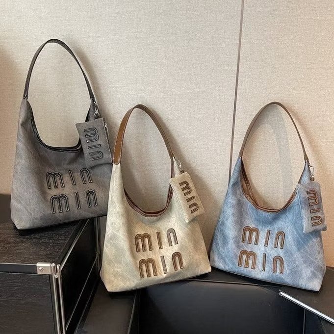 Smilejp4's tweet photo. Miss_J พร้อมส่งจากกทม🎀กระเป๋าสตรีดีไซน์เฉพาะกลุ่ม พิมพ์ตัวอักษร สะพายข้างความจุสูง โทนสีทันสมัย ใช้งานได้ทุกโอกาส 

ในราคา ฿120 - ฿127 

 https://t.co/tYQTA0R2t2

 #MP89 #สล็อตแตกง่าย #ใหม่รัชดา #Fıfaworldcup #RegiónDeCoquimbo https://t.co/UARBsjUBoz