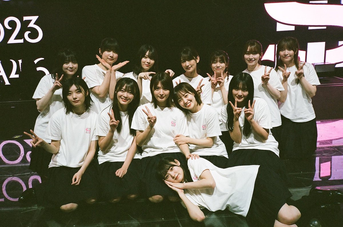 HonoYumiRun46's tweet photo. 愛でる会の名誉会長
なんかもう、懐かしいねこの写真
 #櫻ちゃんを愛でる会 https://t.co/lGzvbeSEVi