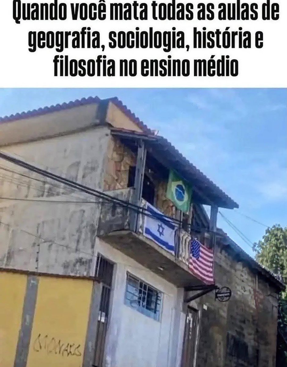 Fercarlula's tweet photo. Bom dia, companheir@s! ✊🏽☕🤷🏽‍♀️ https://t.co/AXQxzPBxST