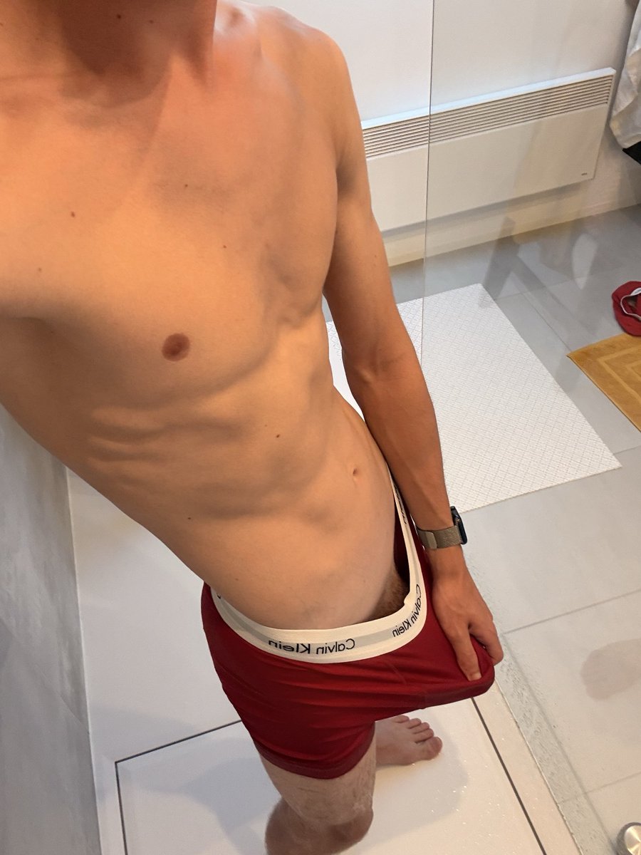 GayBelgian07's tweet photo. Some more wet underwear content 🫣
#abs #gaybelg #underwear #body https://t.co/0mlCdQmZS8