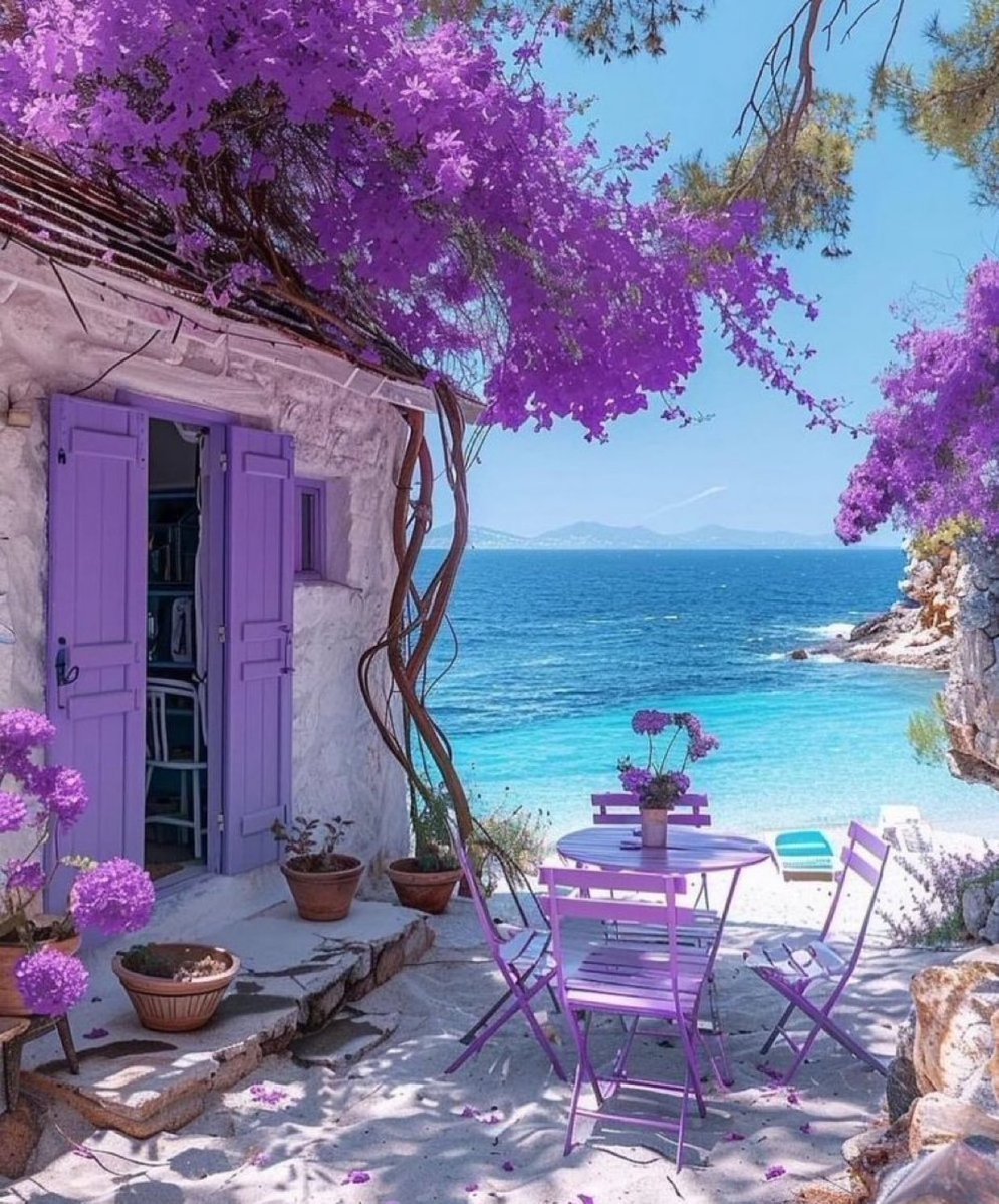 aestheticspost_'s tweet photo. Santorini, Greece. https://t.co/4FvgAskrTy