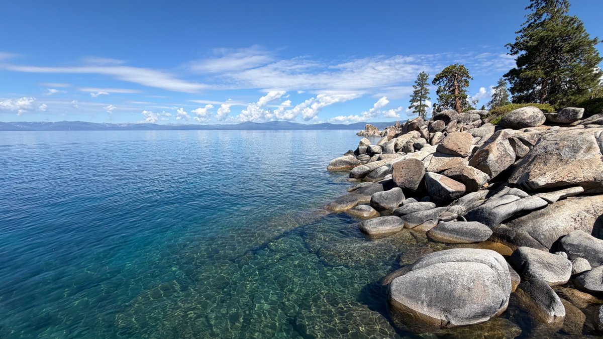 aronpatrick's tweet photo. Scott and I had a fun few days on the pretty blue waters of Lake Tahoe. https://t.co/cgvWqGF5EH