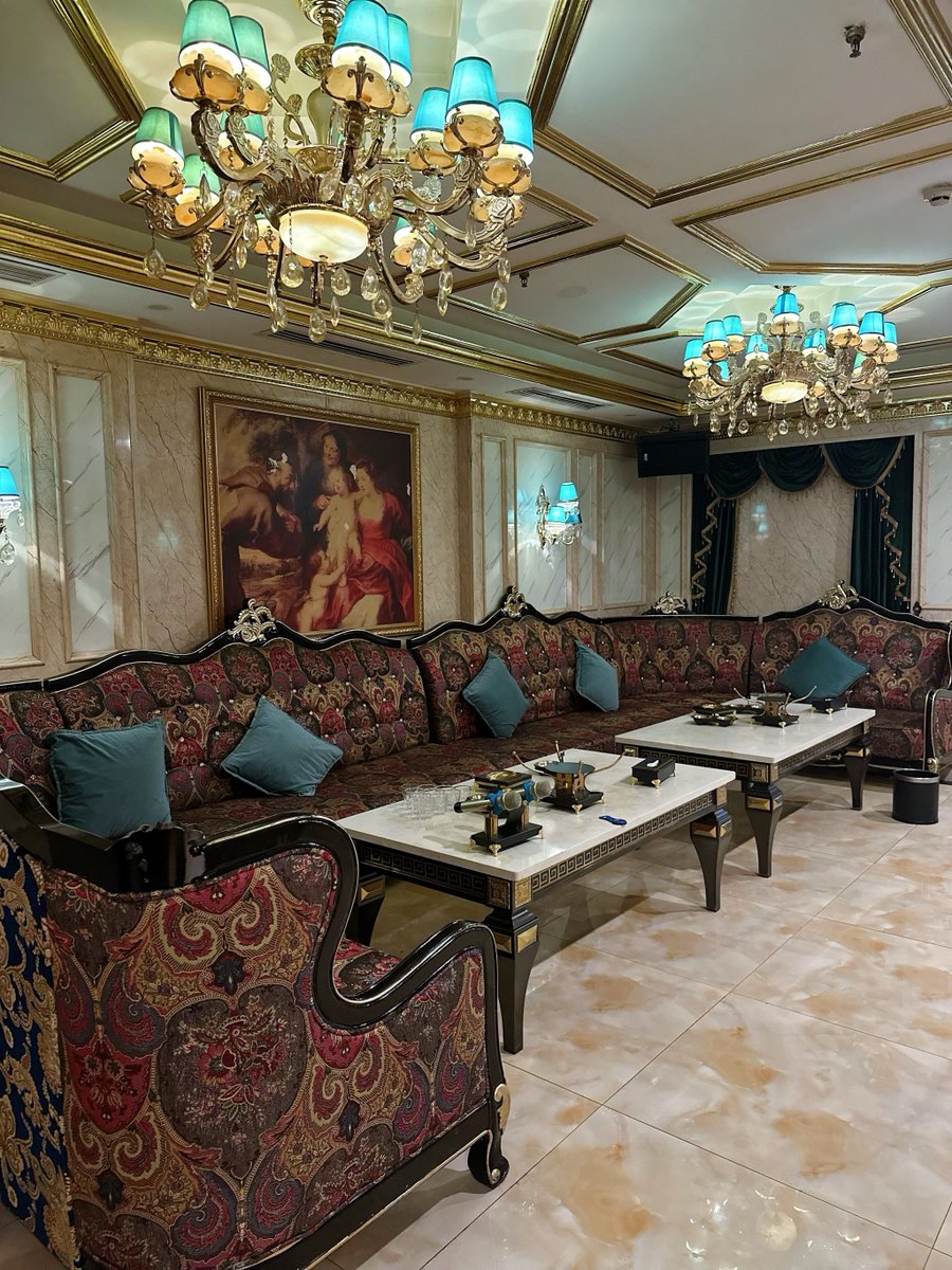 dy751995's tweet photo. [Sing your heart out at the latest KTV spot! Chartbusters, private rooms, non-stop fun—grab your squad and let’s make unforgettable moments tonight.]， https://t.co/l8Z7MLVOaT