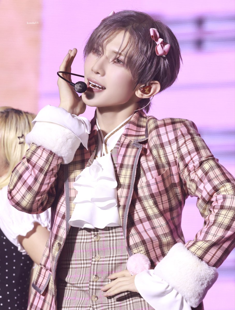 KonohaYy's tweet photo. 260718팬미팅

#ATEEZ #YEOSANG #여상 #에이티즈 https://t.co/EjoTzVL9Wj