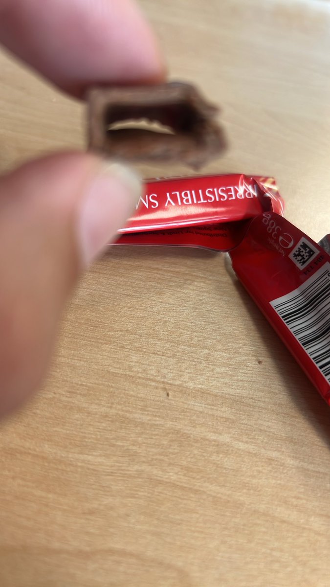 robdogtrickies's tweet photo. @Lindt been conned in my meal deal! https://t.co/FM8WOSdlyD