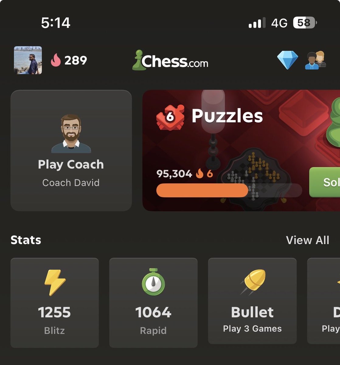 iamsujeet's tweet photo. @chesscom this new update has ruined the ui https://t.co/ht4DHIJjie