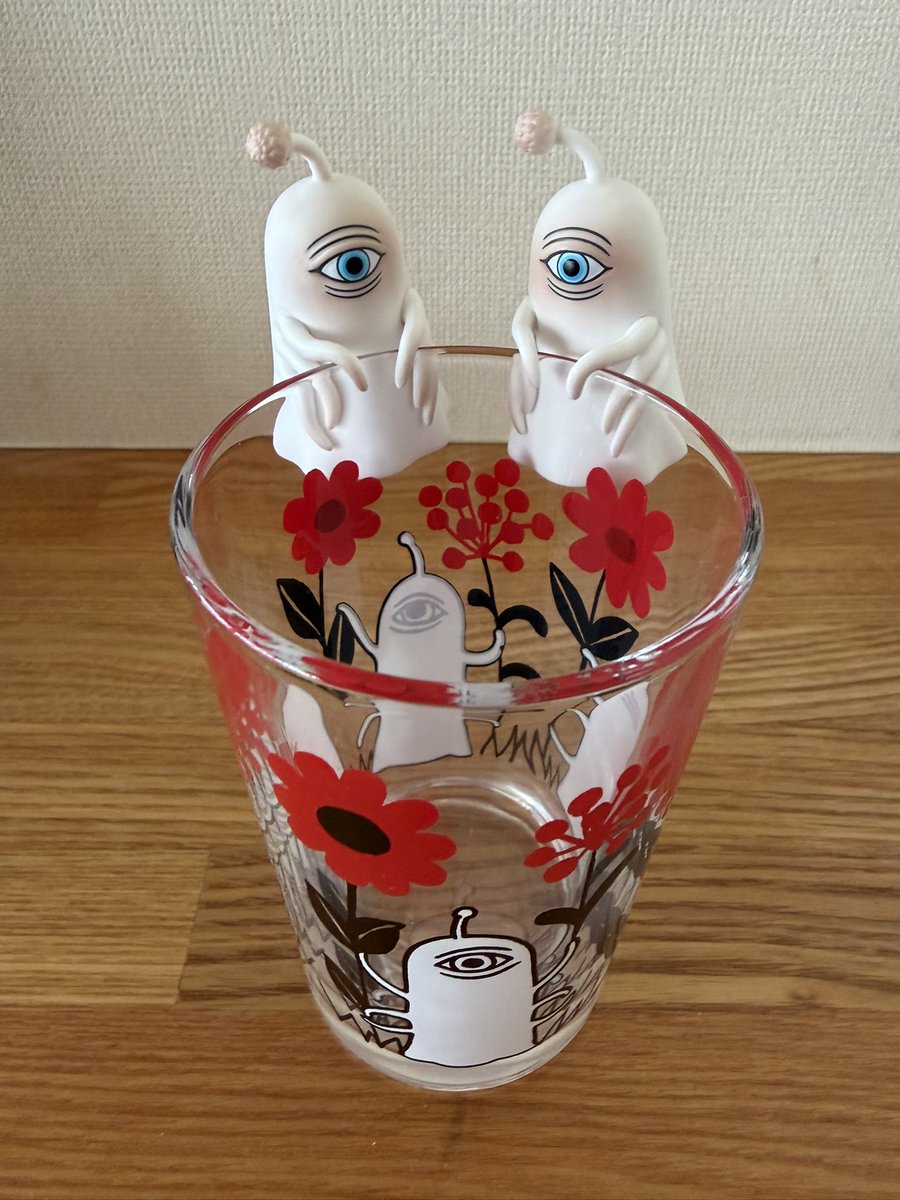 pityan2's tweet photo. ガチャ
ヒグチユウコさんのPUTITTO があったので2回だけ回した。
2つともひつめちゃんが出た！
ニャンコも欲しかった💦 https://t.co/5sY1b4vmJh