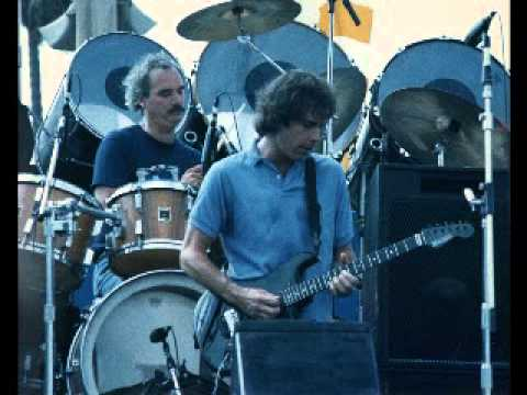 TJStJerome's tweet photo. Grateful Dead 7/21/84 Ventura County Fairgrounds Ventura CA https://t.co/qRIRyAmj0f 

      🌹💀 https://t.co/LTlrhXeiFA