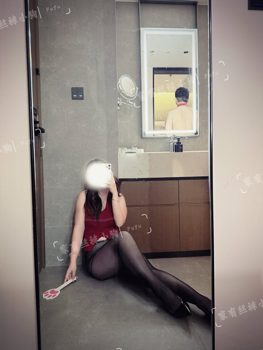 PaoFu_fufu's tweet photo. 🔓解锁今日身份—“S”
#情侣 #情侣日常 #女s https://t.co/9voj4eH1rf