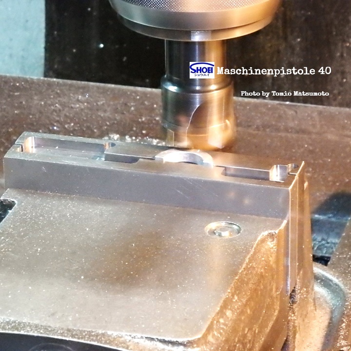 tomio_matsumoto's tweet photo. Shoei Maschinenpistole 40 replica model:
Today, too, each staff member is steadily proceeding with the machining of parts for the second batch!!!
今日もスタッフそれぞれが第2ロットの部品加工を粛々と進めます!!!
#shoeiseisakusho
#modelgun
#モデルガン
#maschinenpistole40
#mp40
#ww2 https://t.co/crA87NQljU
