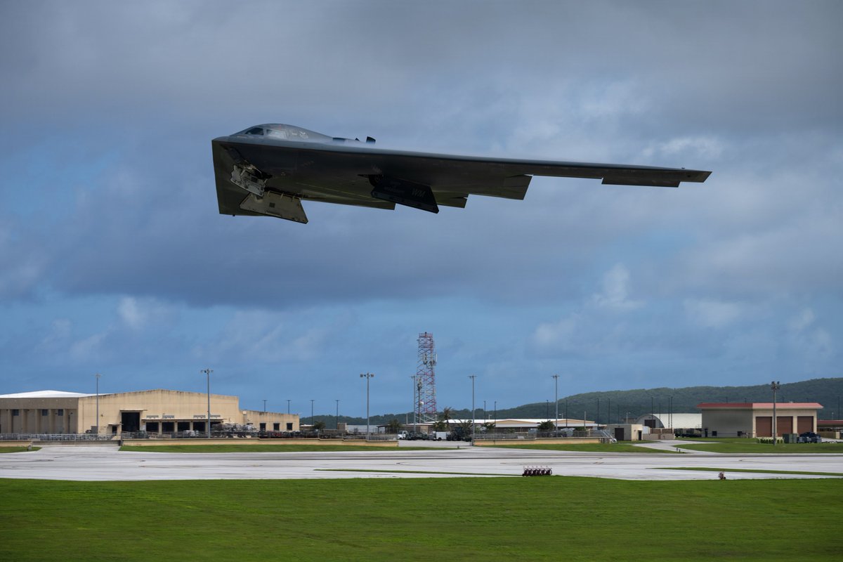 jointstaffpa's tweet photo. #ValiantShield 2026
自衛隊は、同盟国・同志国とともに対除籍船射撃訓練を実施しました。
引き続き、同盟国・同志国との連携を強化し、インド太平洋地域における抑止力及び対処力の強化を図り、地域の平和と安定に寄与してまいります。
#VS26 https://t.co/EgYSwmJ5JB