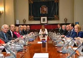 Ritaalberdi's tweet photo. España, 2026:

“Todas las personas serán consideradas presuntamente culpables hasta que demuestren fehacientemente su inocencia” 
“Las personas de izquierda lo tendrán que demostrar por duplicado.”

CGPJ https://t.co/T9FUKxGF7e