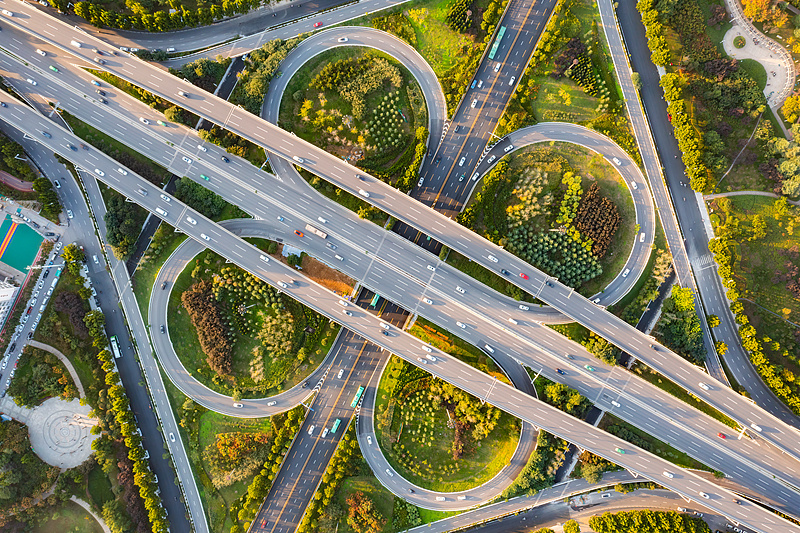cinitalia's tweet photo. La Cina punta a realizzare un sistema di trasporti integrato e moderno
https://t.co/skIEJbG4cX https://t.co/CAc2VAxz02