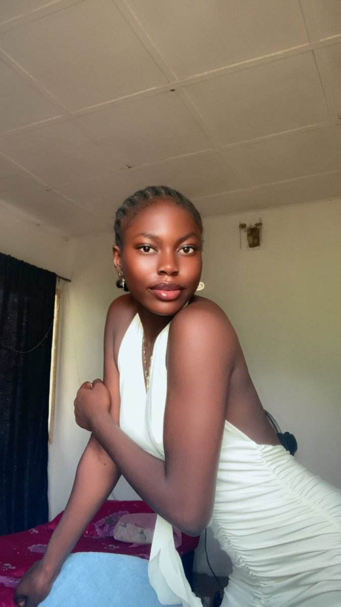Vera_starlyn tweet media