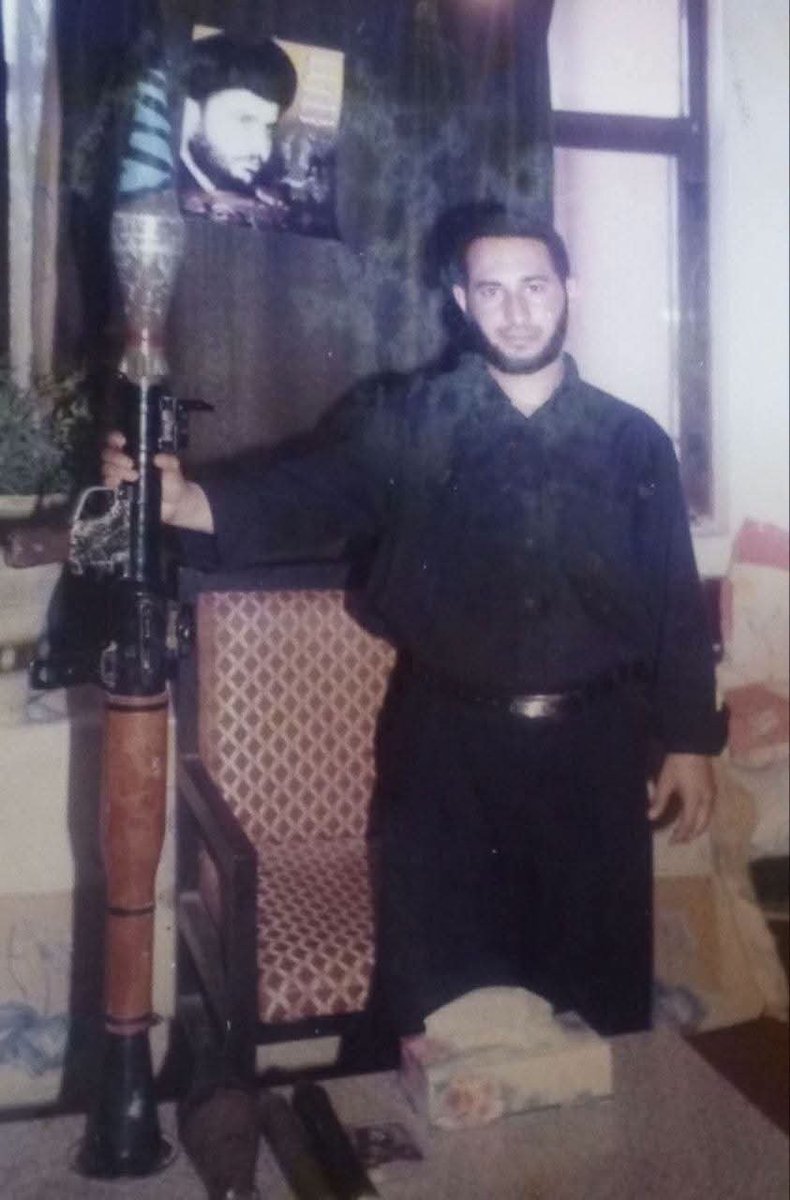 backed41_'s tweet photo. Najaf Cemetery - 2004 https://t.co/co8sTMsuV9