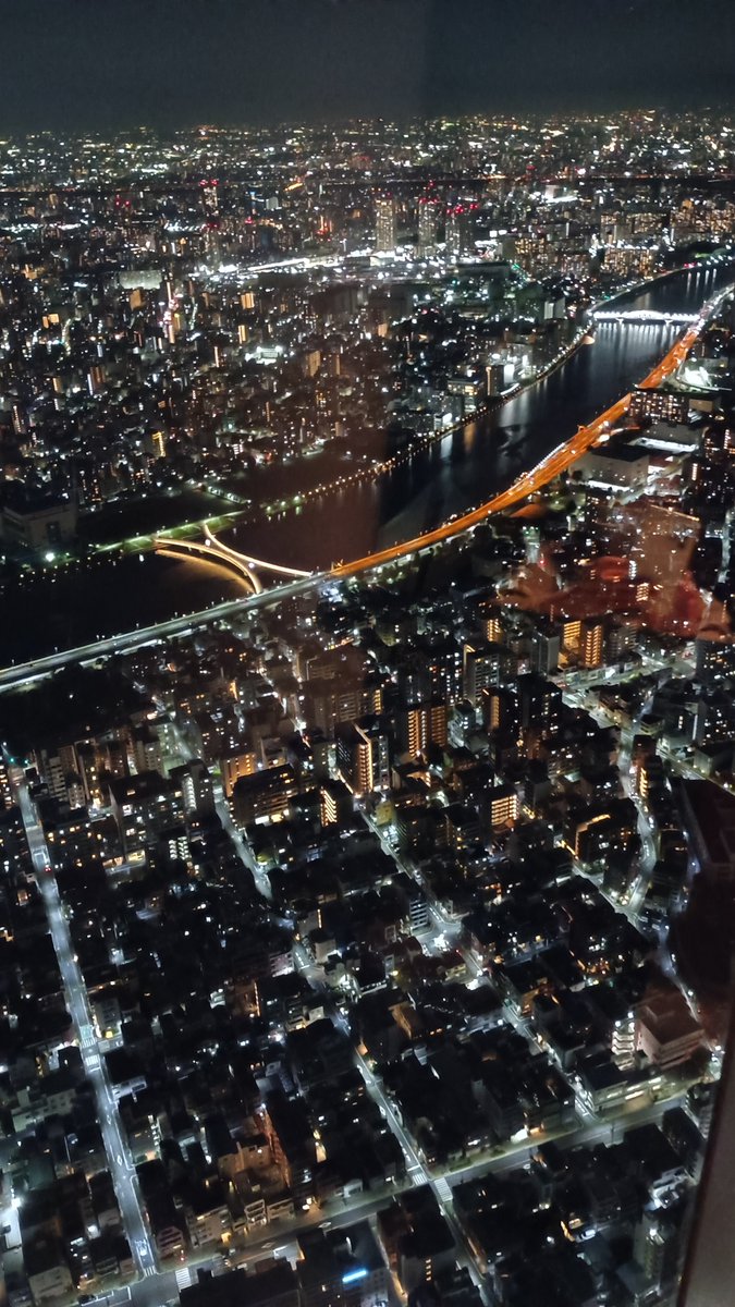 magicsound's tweet photo. 東京スカイツリーの夜景素晴らしい。 https://t.co/hZIooYb3FA