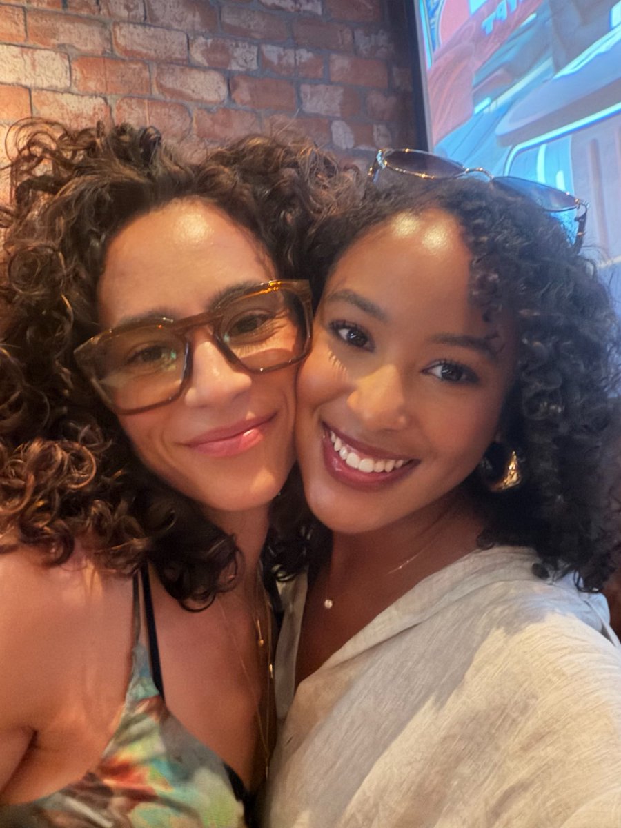 ashleyhollis_'s tweet photo. “Ashley hates Morgan” meanwhile a few weeks ago which I never posted…. Stop trying to pit us against each other. She played a great game, I played a great game, Vince played a great game. Everyone has their opinions on who is better/worse and that has nothing to do with me! https://t.co/Q1LoTxHKDW