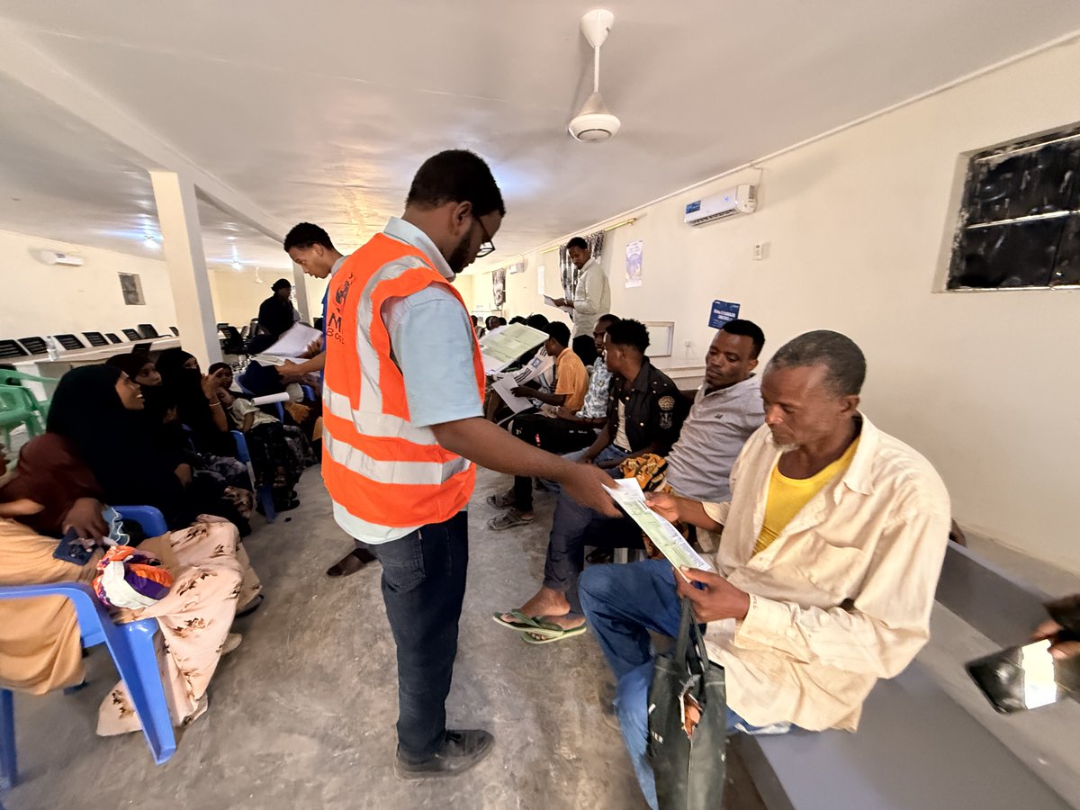 iom_somalia's tweet photo. 56 Ethiopian migrants stranded in Bossaso including 10 unaccompanied children, have safely returned home with support from @Justitiedep, @MOIFAD &amp; IOM's Migration Resource Centre.

Stranded migrants face serious risks, including trafficking &amp; exploitation. Protection saves lives. https://t.co/raCbQGgMW9