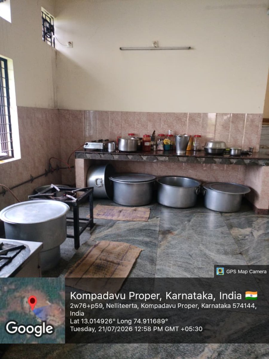 146Mdrs's tweet photo. Lunch 
#SocialAudit_SWDMeals #SocialWelfare_Karnataka https://t.co/9MlFyzQB9n