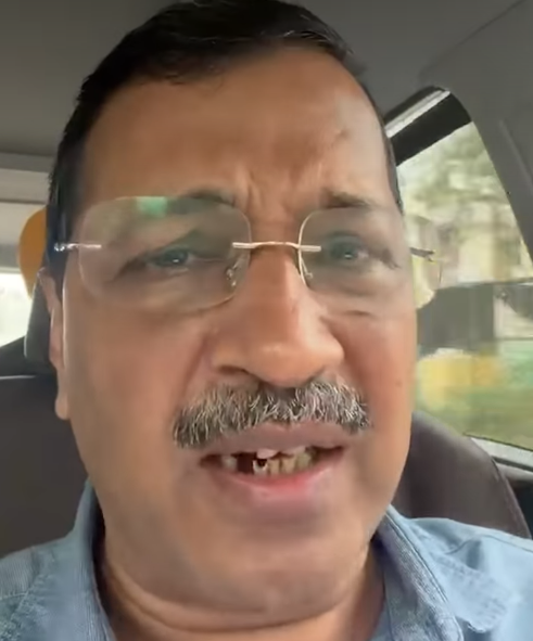 Ramsa2u's tweet photo. केजरीवाल का दांत किसने तोड़ा?
मैं इसकी कड़ी निंदा करता हूँ . https://t.co/HDL8Ioov42