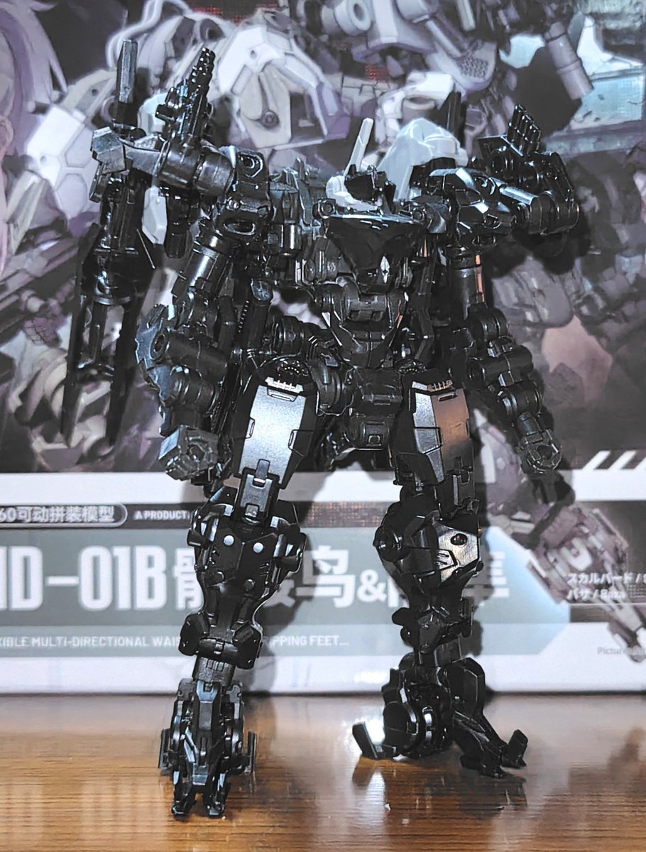 aizen13413983's tweet photo. 合体!!
バザをメインにスカルバードで強化した姿「ブラックバザ」('ω')イベント限定の姿らしい
そしてスカルバードにバザのほとんどのパーツを装着した究極の姿
コンバインモード!
('ω')全部盛りがすごすぎる
こんなのカッコイイに決まってるだろ!!
#ひつじプラモ日記 #中華キット #BIRD_BINARY https://t.co/WPjlNZLOle