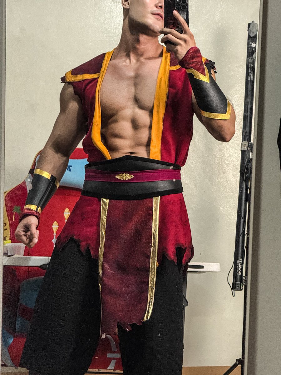 PrinceDGZMN's tweet photo. My Fire Lord Zuko cosplay is almost ready https://t.co/qt6QUczQzg