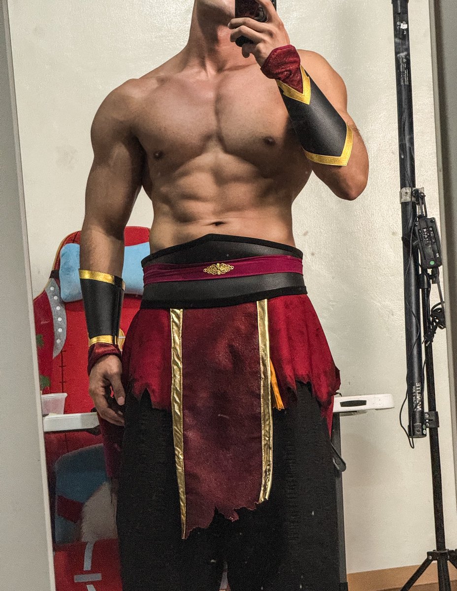 PrinceDGZMN's tweet photo. My Fire Lord Zuko cosplay is almost ready https://t.co/qt6QUczQzg