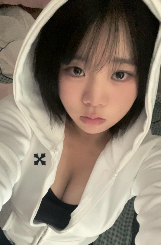s1exjin's tweet photo. 나 시러? https://t.co/EDi4bxnLx5