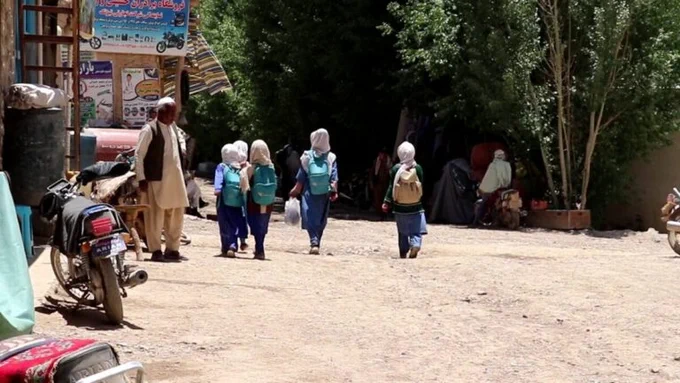 Bamyan Teachers Struggle Due to Delayed Salary Payments