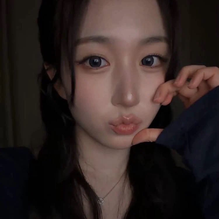 tv97qq's tweet photo. #NMIXX #HAEWON #KPOP
Omg😵😵 https://t.co/UKS5IKdVe7