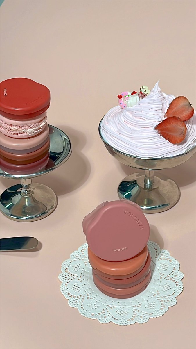 wardahbeauty's tweet photo. udah siap belummmm nyoba cream blush wardah?😋🍧🍰🍦
#WardahMeltnPopCreamblush
#WardahCreamBlushPop #Creamblush https://t.co/oP2l6S2HSm