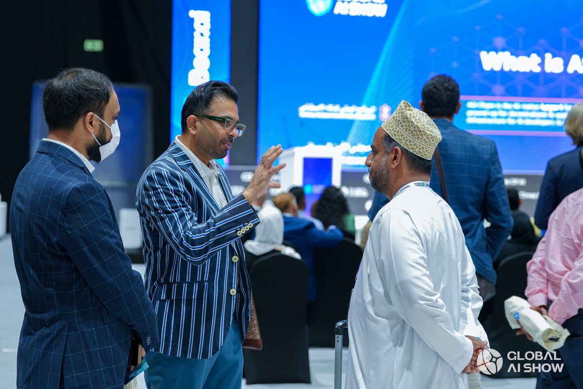 GlobalAIShow's tweet photo. The agenda may have been set on stage, but the conversations took on a life of their own.

Hands went up, perspectives collided and every discussion added another layer to the ideas shaping the industry.

That's where the real value of the event came to life.    

#GlobalAIShow https://t.co/Rhy8XTyOIp