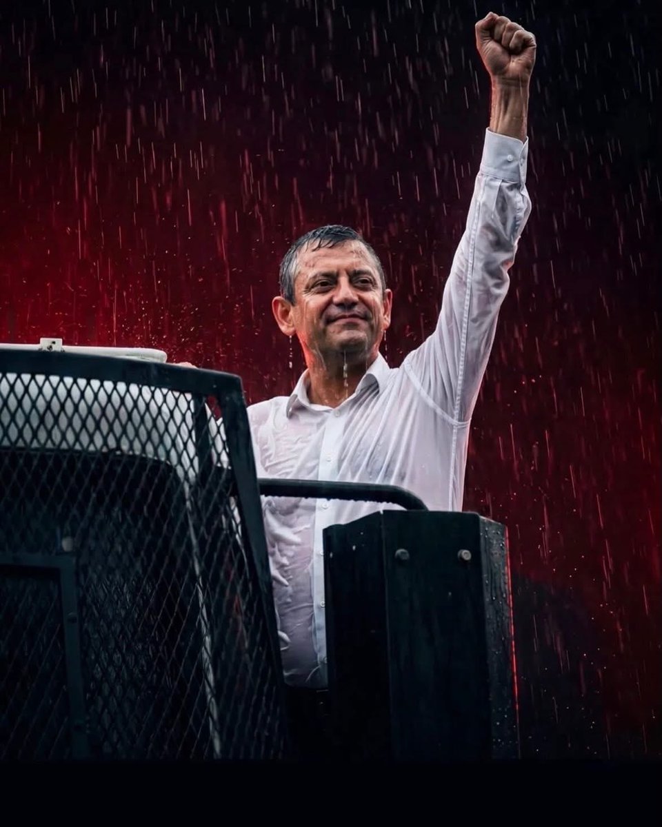 unsalunlu's tweet photo. Bu sabahki gündem ve gazete manşetleri yayınlarım https://t.co/IhZiOBtuHq 'de https://t.co/jSKDWZs1eG 'de ve https://t.co/RyMm0kSP6d 'de. https://t.co/re0q2m3OjQ